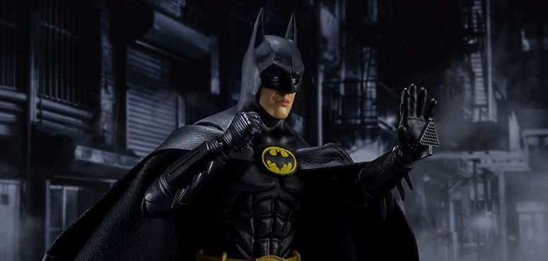 SH Figuarts 1989 Batman Action Figure