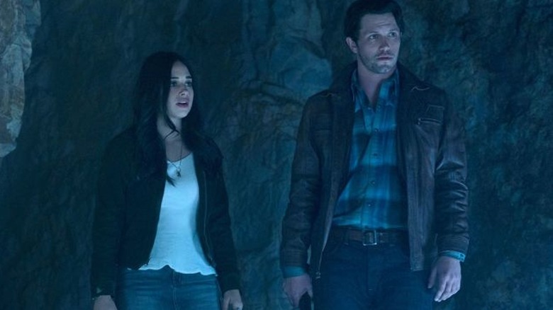 Jeanine Mason and Nathan Parsons on Roswell, New Mexico.