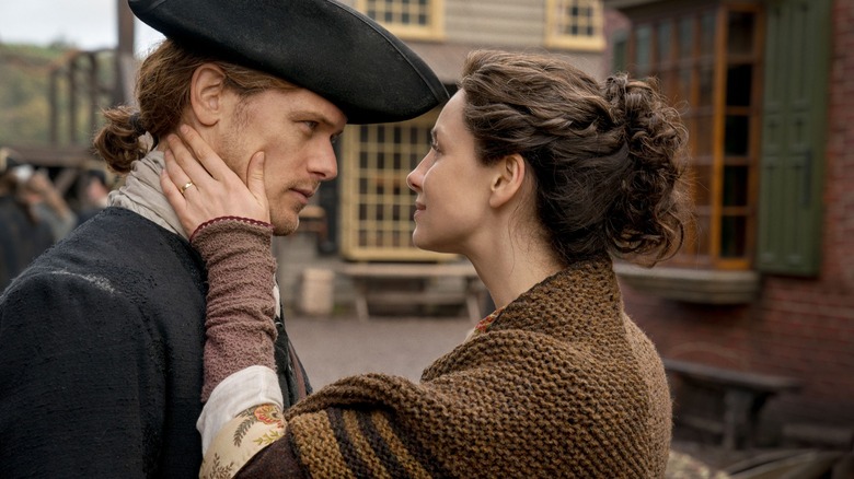 Caitriona Balfe and Sam Heughan in Outlander