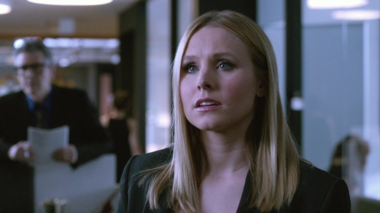 Veronica Mars looks concerned