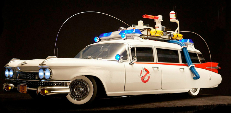 Sixth Scale Ghostbusters Ecto-1