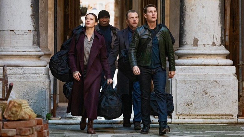 Rebecca Ferguson, Ving Rhames, Simon Pegg, and Tom Cruise in Dead Reckoning 