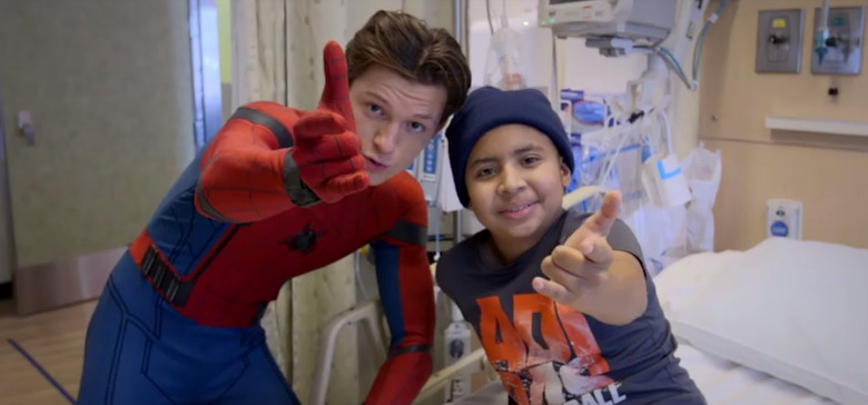 Spider-Man Visit Children's Hospital Los Angeles