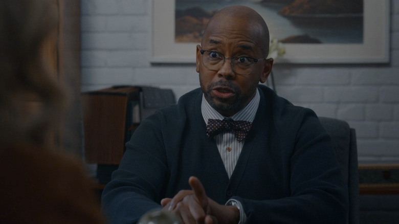 Michael Boatman as Spencer in Ghosts