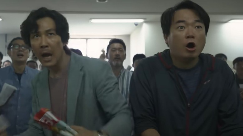 Lee Jung Jae's Song Gi Hoon and Lee Sung Hwan's Jung Bae are excited about Squid Game