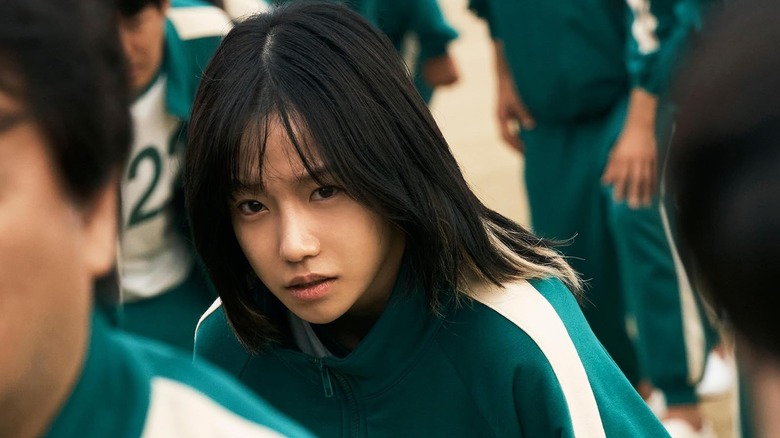 Jo Yuri as Kim Jun-hee looking intently in Squid Game