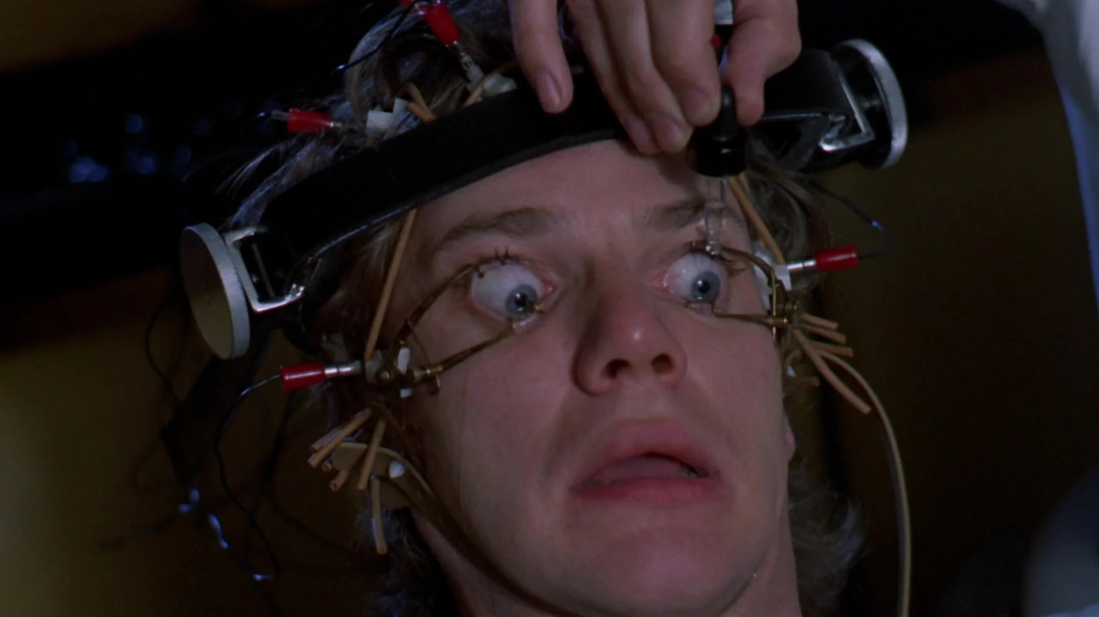 Stanley Kubrick’s A Clockwork Orange Torture Scene heeft Malcolm McDowell ernstig gekwetst (tweemaal)