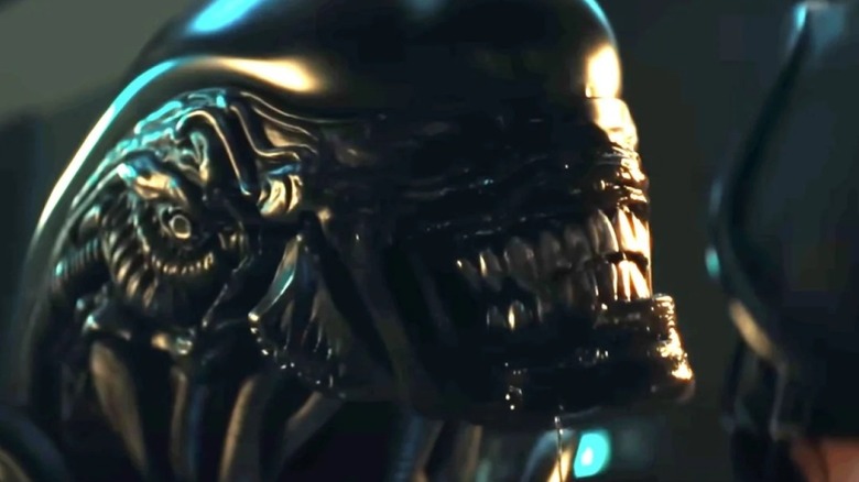 Xenomorph gives a beautiful smile in the foreigner: Earth