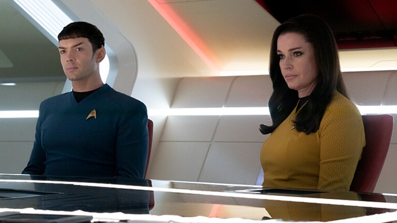Ethan Peck, Rebecca Romijn, Star Trek: Strange New Worlds