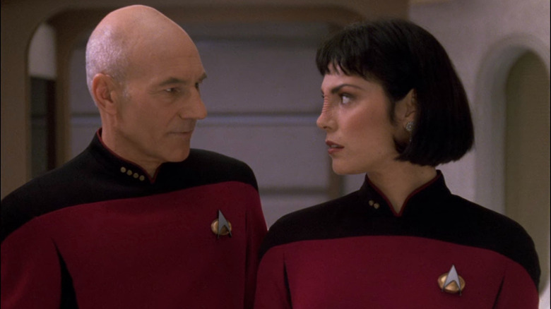 Star Trek next Generation Picard Ro