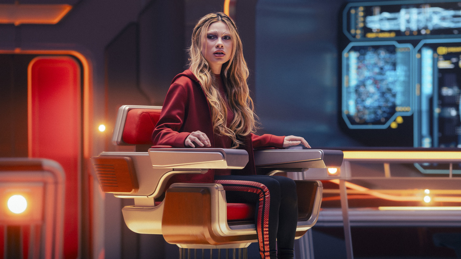 Star Trek: Starfleet Academy Finally Peels Back The Layers On Two Major Characters