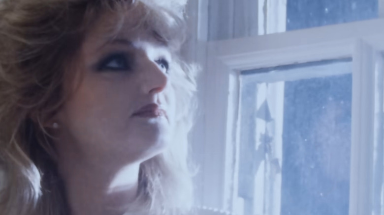 A closeup of Bonnie Tyler from the Total Eclipse of the Heart music video