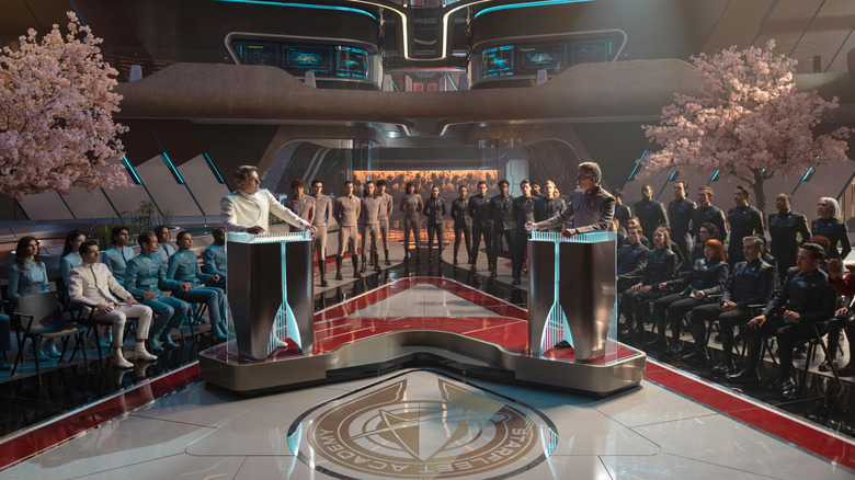 Star Trek: Starfleet Academy - Betazoid President Emerin Sadal and Starfleet Admiral Charles Vance on opposite podiums