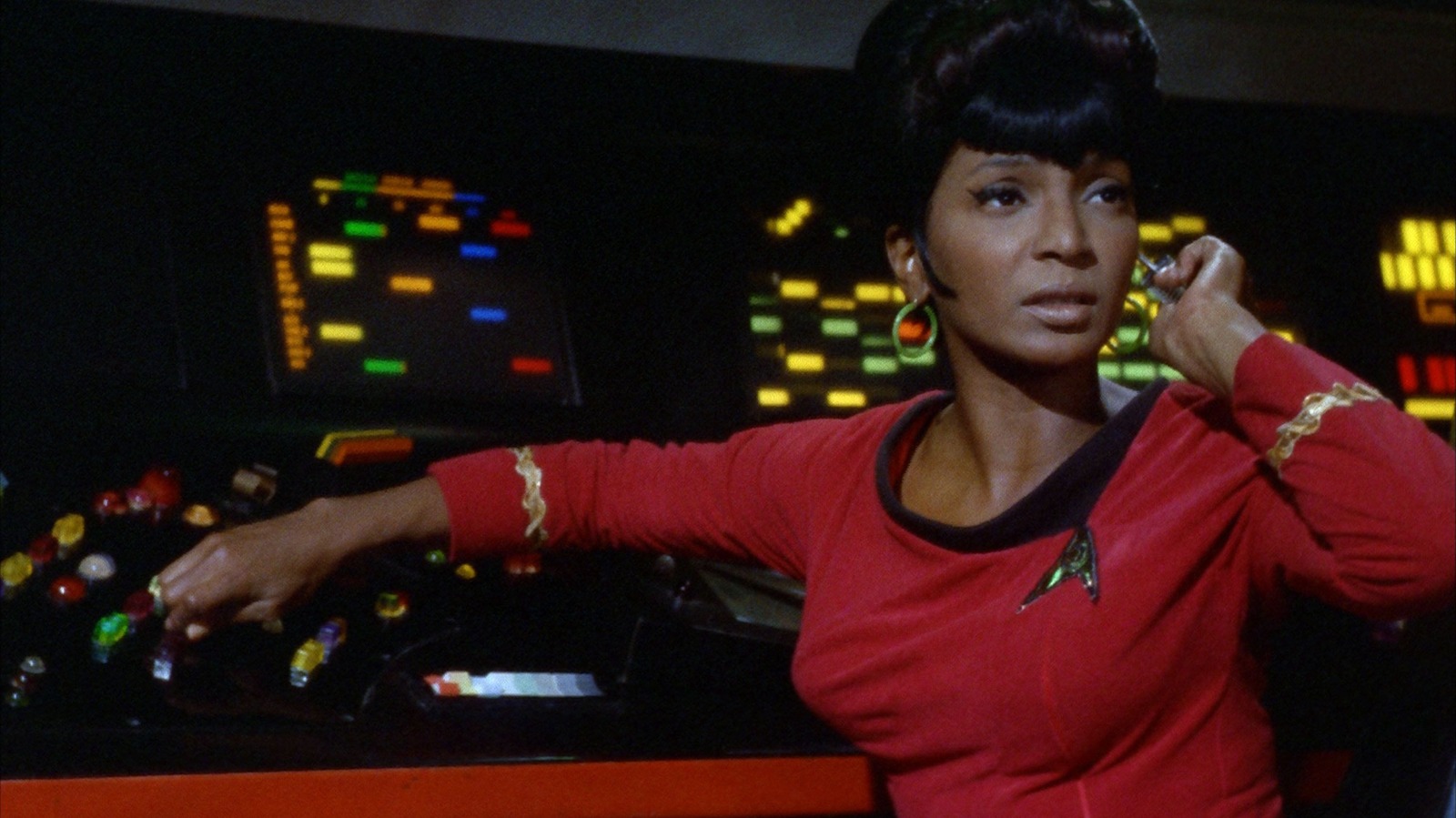 Star Trek's Nichelle Nichols Saw A Plausibility Error In JJ Abrams' Franchise - Vimarsana News