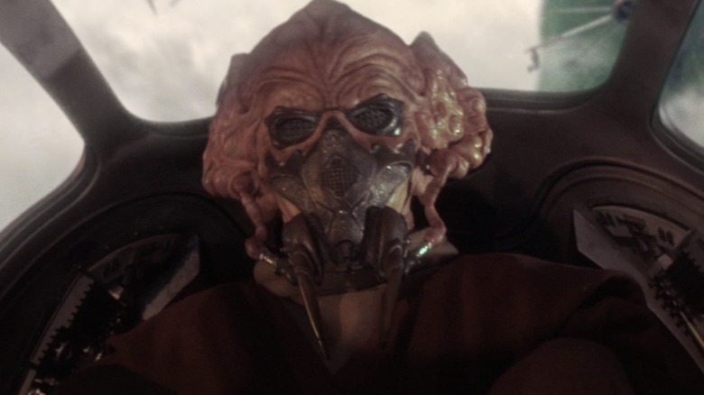 Plo Koon (Matt Sloan) pilots a starfighter in Star Wars: Episode III - Revenge of the Sith