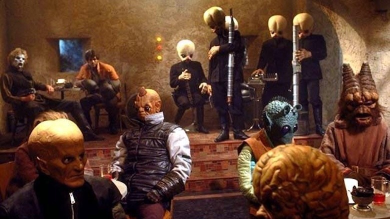 Aliens at party in the Star Wars Holiday Special