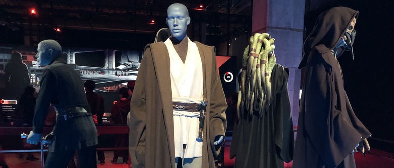 Star-Wars-Identities-The-Exhibition-Obi-Wan-Costume-3x7-by-Joshua-Meyer