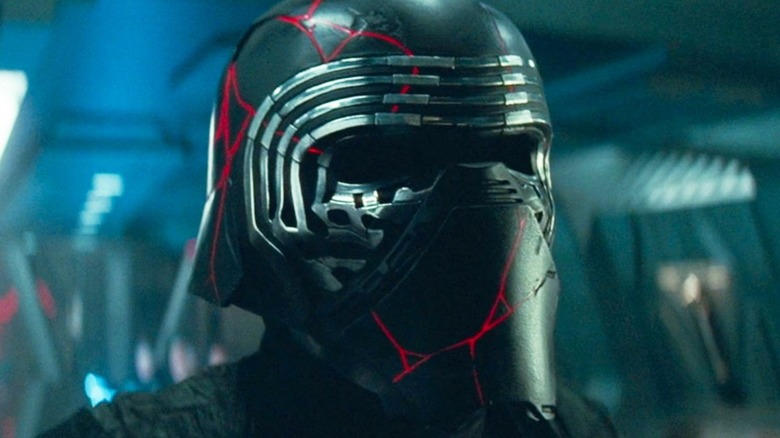 Kylo Ren broken mask