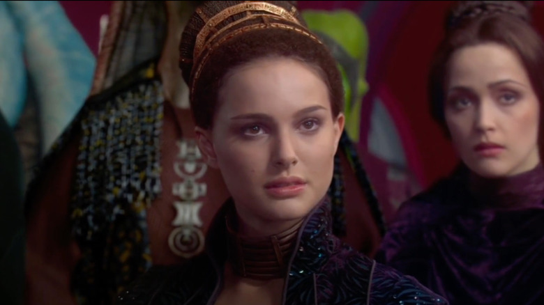 Padme with her crew in Attack of the Clones