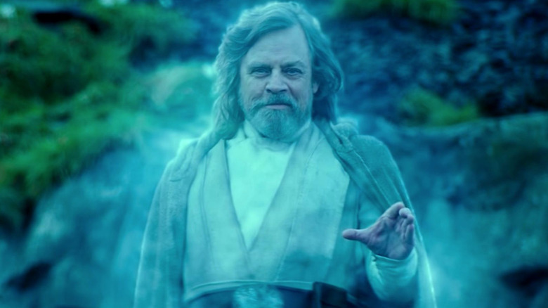 Star Wars: The Rise of Skywalker Force Ghost Luke