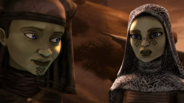 Luminara smiling at Barriss in The Clone Wars