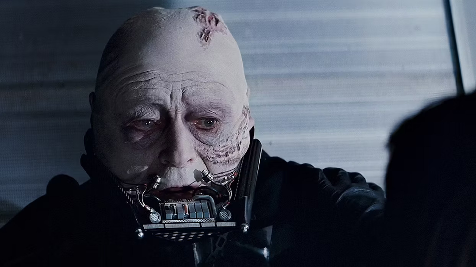 Star Wars' Unmasking Of Sebastian Shaw As Darth Vader Disappointed David  Prowse