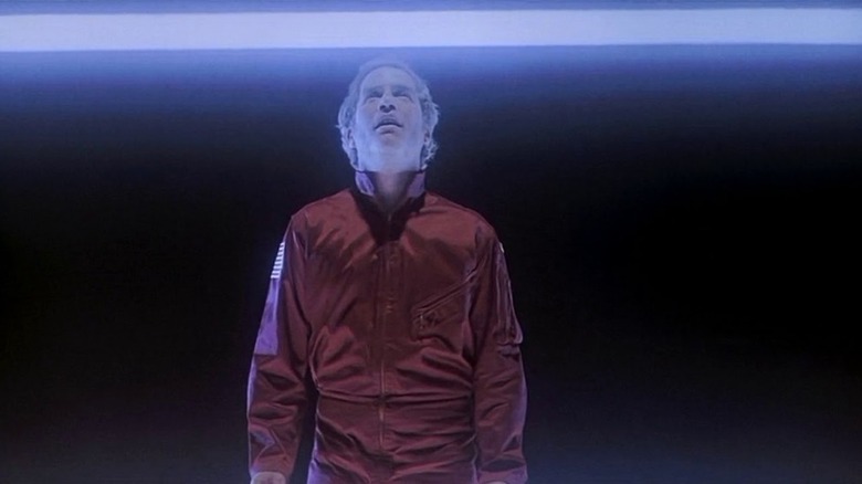 Richard Dreyfuss als Roy Neary betreedt het moederschip in Close Encounters of the Third Kind