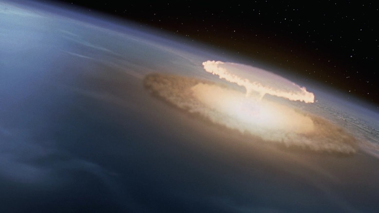 A comet hitting the Earth in Deep Impact