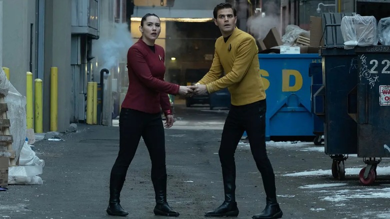 Star Trek Strange New Worlds La'an and Kirk