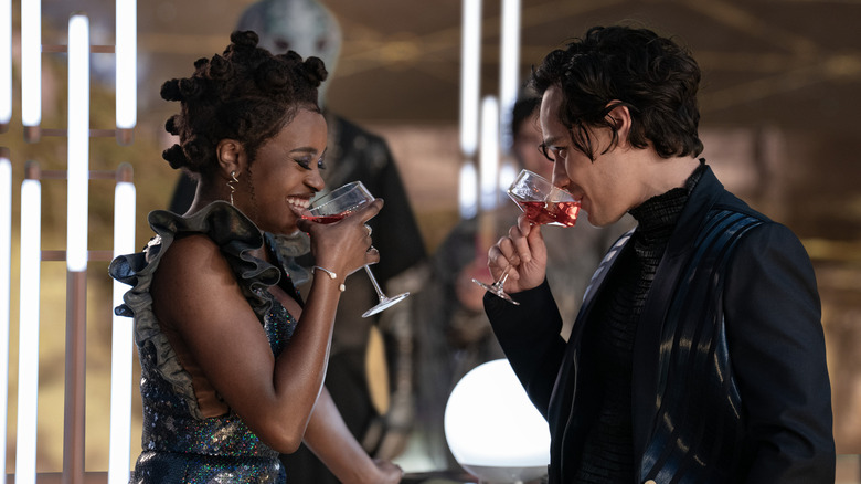 Celia Rose Gooding as Uhura and Mynor Luken as Beto having drinks on Star Trek: Strange New Worlds
