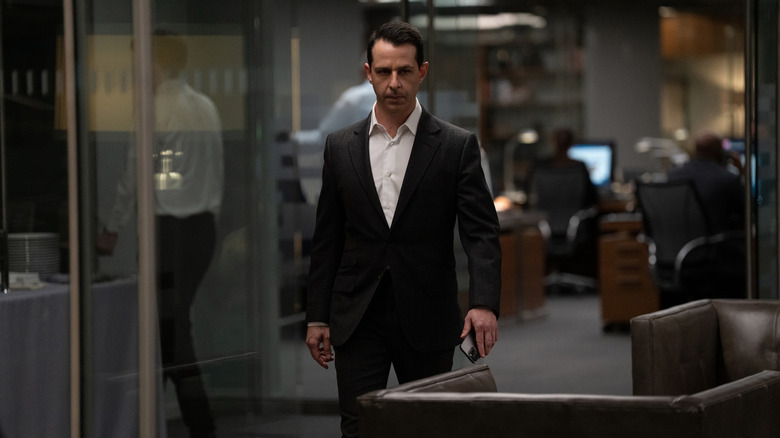 Succession, Kendall thinking