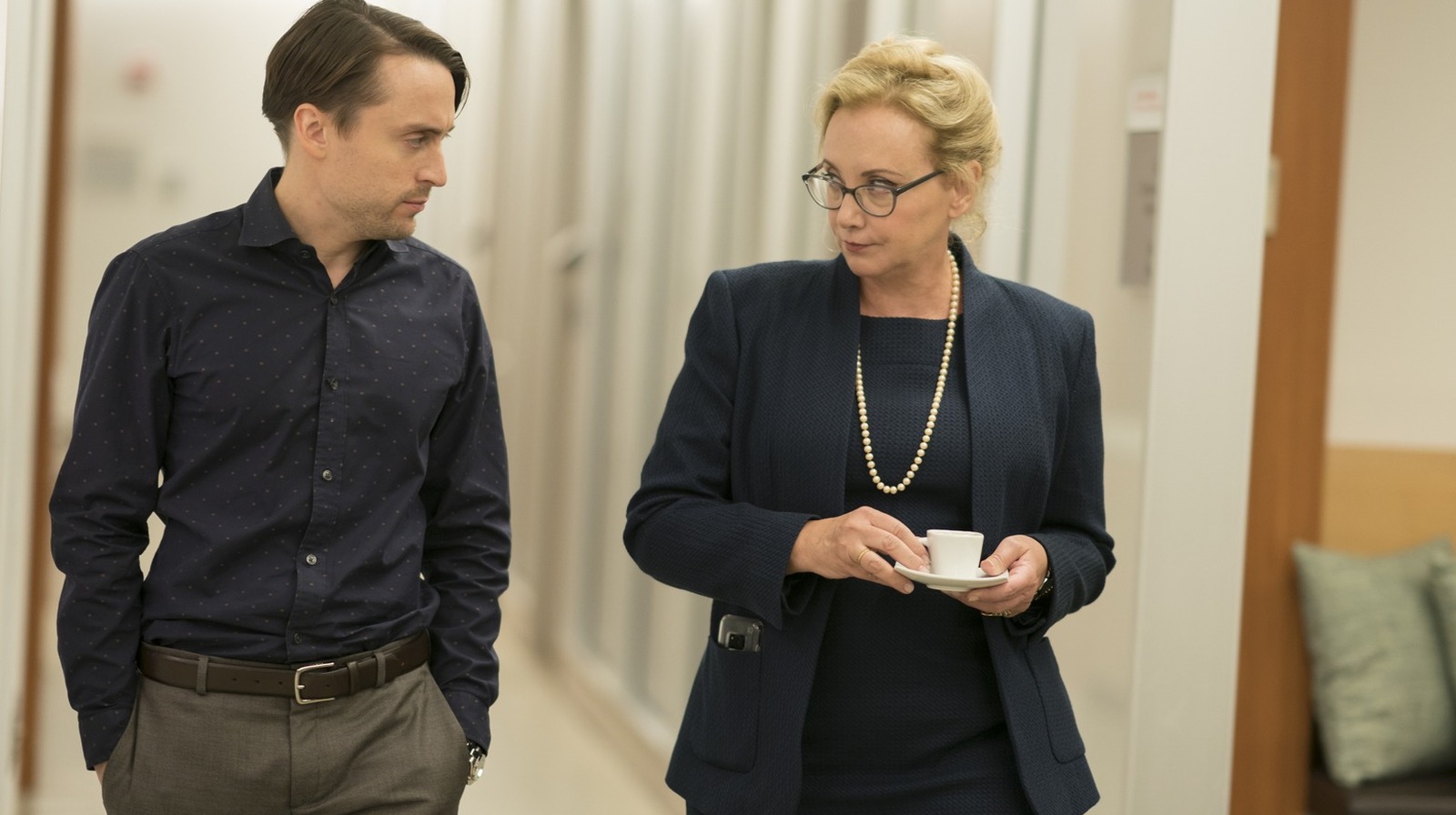 Succession's J. Smith Cameron Believes the Show Could Go on Longer If It Wanted To - Vimarsana News