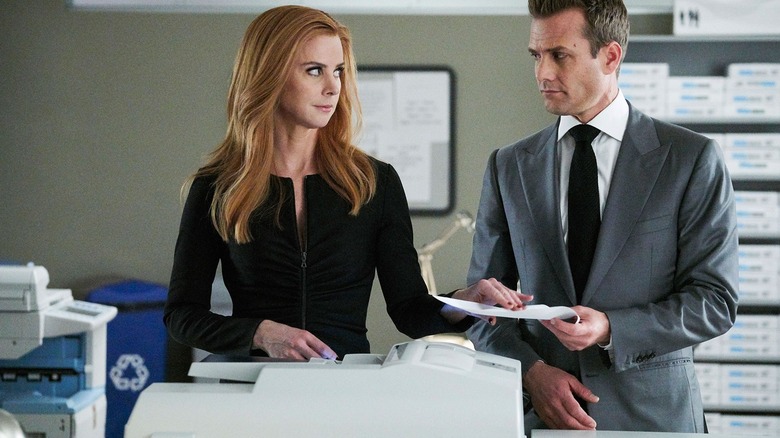 A still from Suits