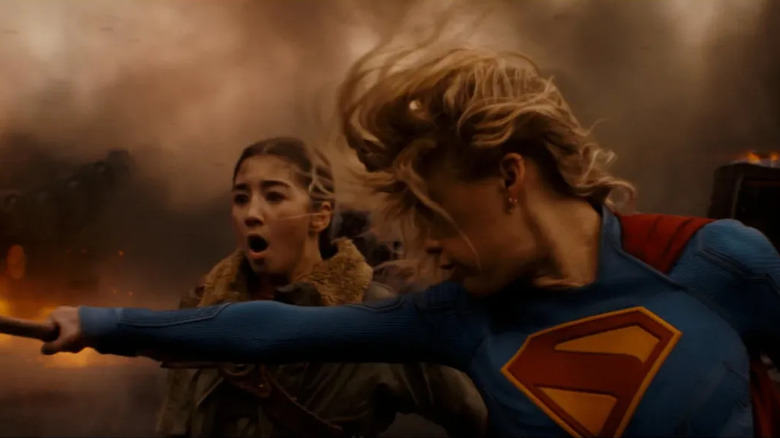 Ruthye and Kara fighting in Supergirl