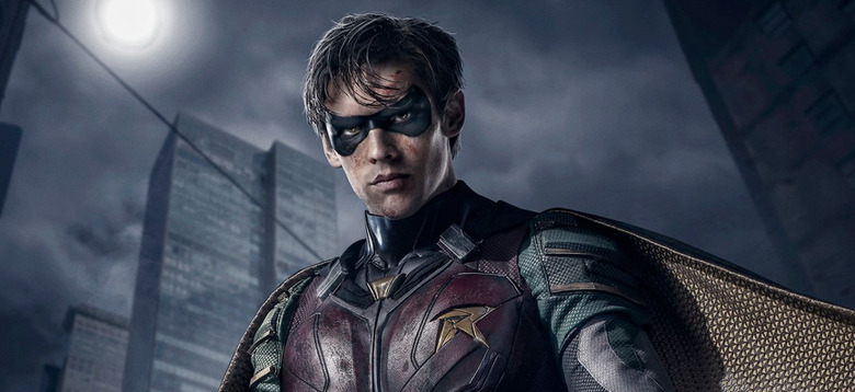 Titans First Look- Brenton Thwaites as Robin