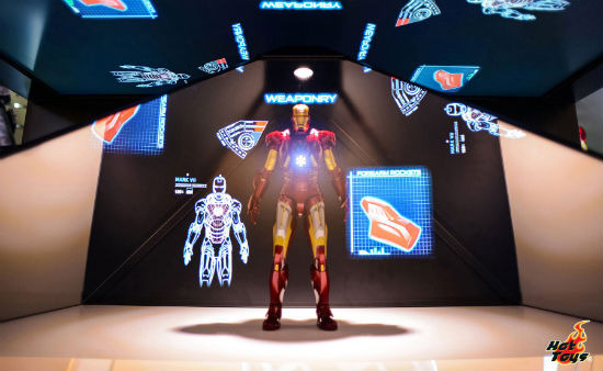 Hot Toys Iron Man 3 display