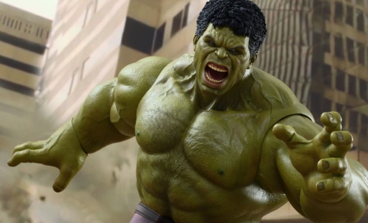 Hot Toys Avengers Hulk 2