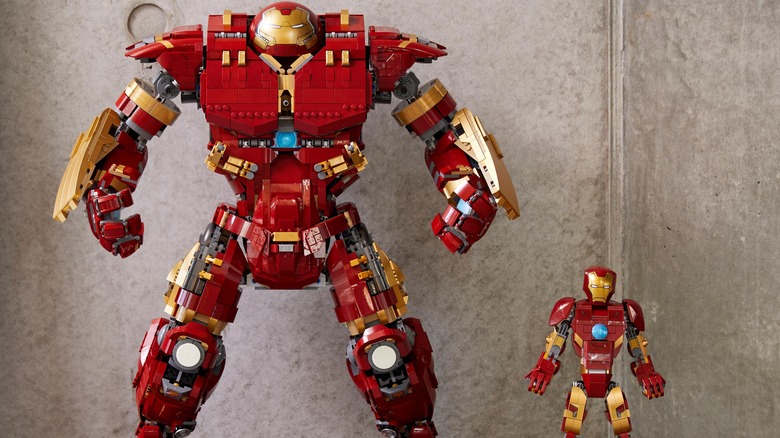 LEGO Hulkbuster set 