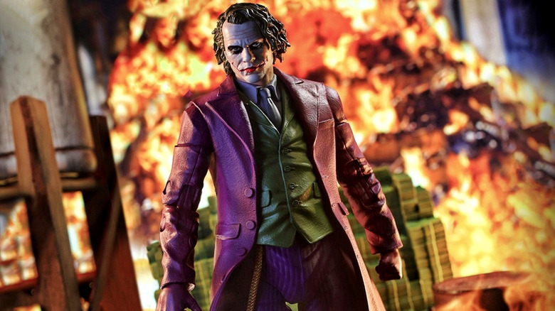 Dark Knight Joker McFarlane Toys 