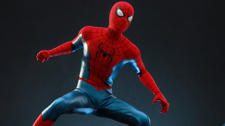 No Way Home Spider-Man new suit Hot Toys