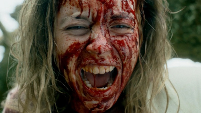 Immaculate Sydney Sweeney screaming bloody