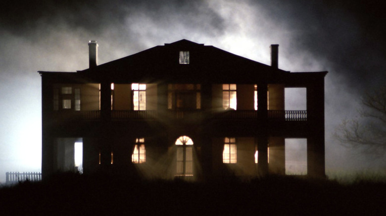 Texas Chainsaw Massacre 2003 house
