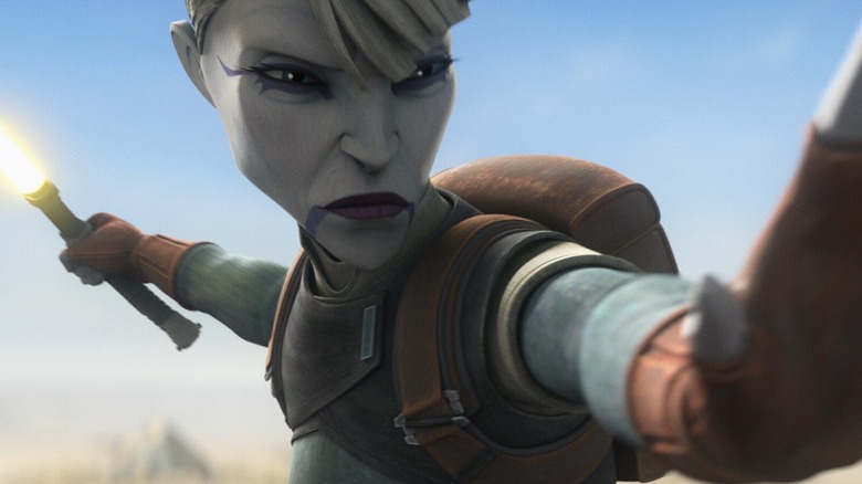 Asajj Ventress holds her left hand out in a fighting stance in Star Wars: Tales of the Underworld