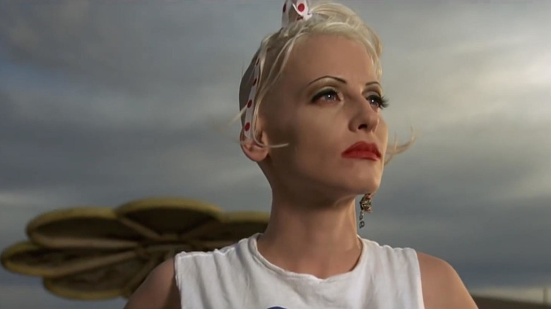 Lori Petty in Tank Girl