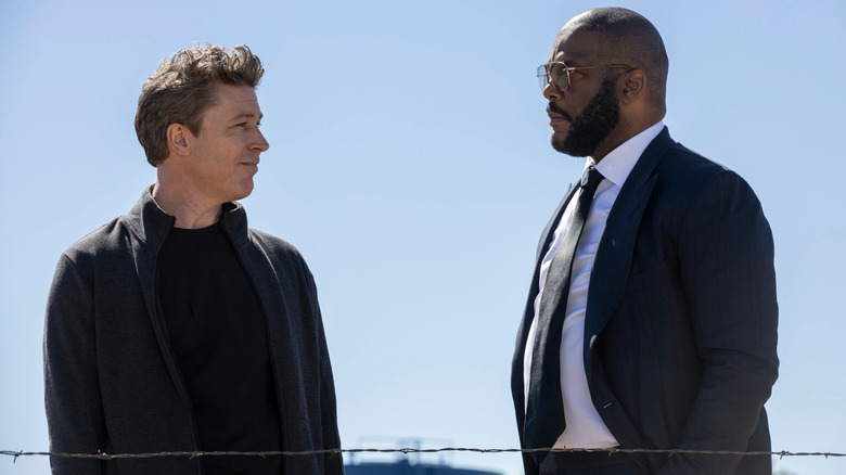 Aidan Gillin in the role of Jack and Tyler Perry in Arthur in the face of each other in those who want to death