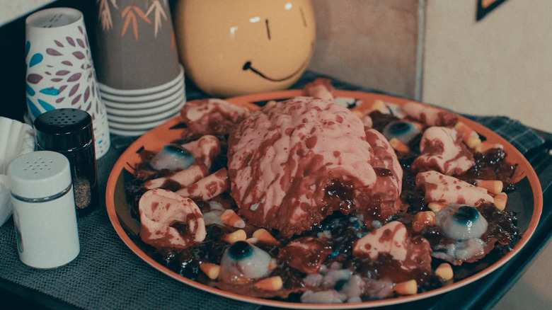 Zombie Platter Dish in Terrifier 2