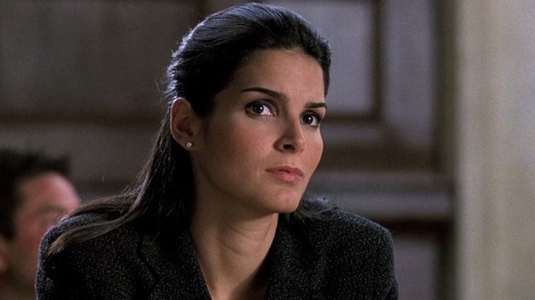 Angie Harmon pearl earrings