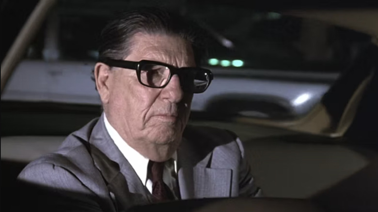 Howard Jarvis in Airplane!