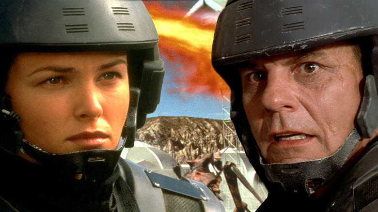 Dina Meyer and Michael Ironside in 