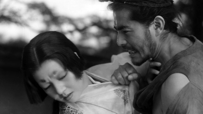 Toshirô Mifune in a tense confrontation